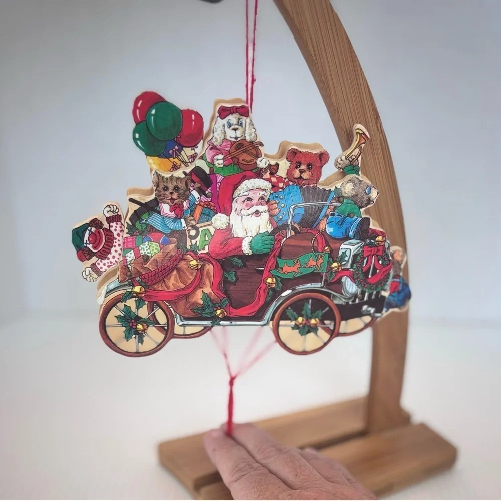 VINTAGE WOODEN PULL STRING SANTA CLAUS In A Car With Toys 5.5” ORNAMENT